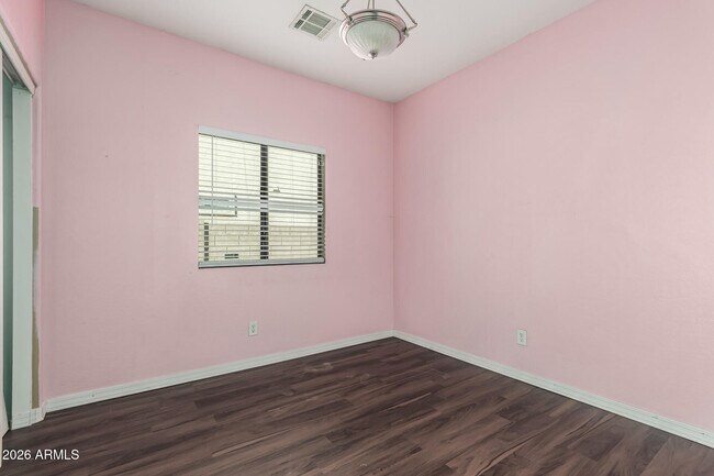 Building Photo - 2513 W Novak Way