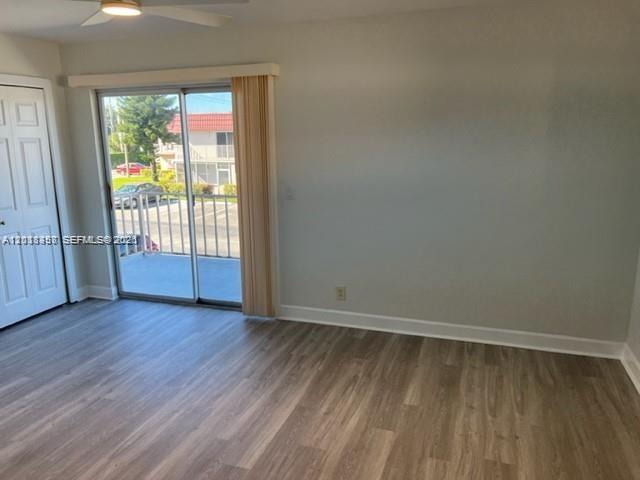 Building Photo - 594 Saxony Trail