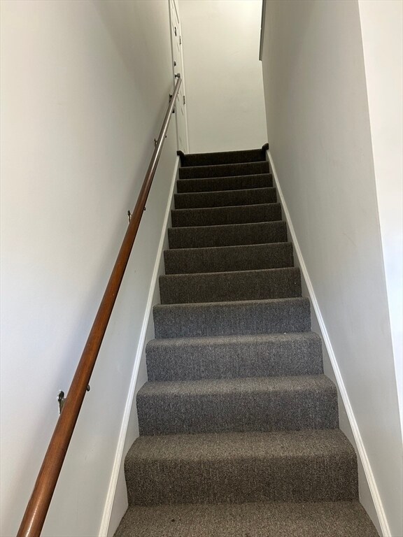 Building Photo - 81 West St