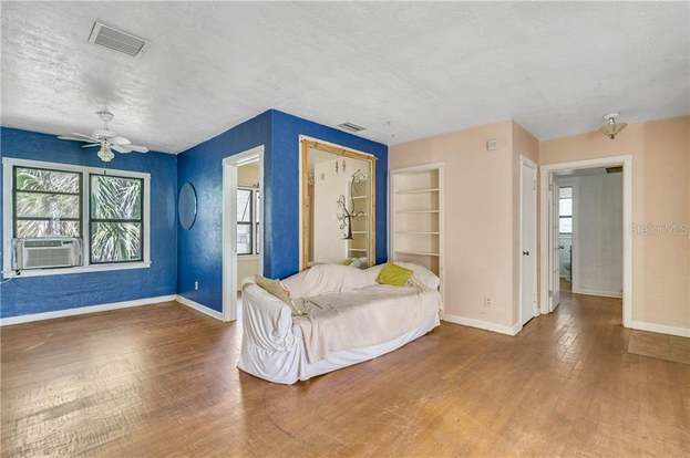 Building Photo - 2201 Virginia Dr