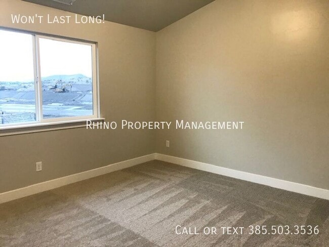 Building Photo - 249 Eaglewood Dr