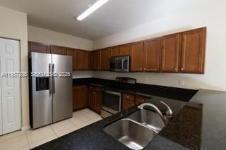 Building Photo - 8740 NW 97th Ave