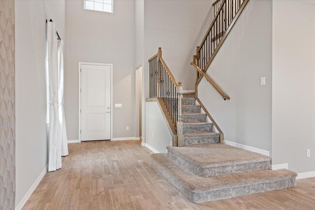 Building Photo - 10437 SW Captiva Dr
