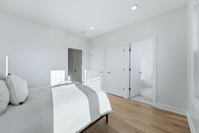 Building Photo - 23 Randolph Ave