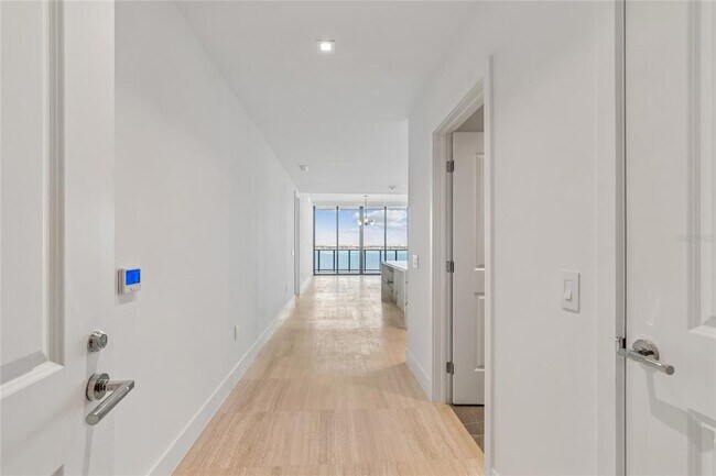 Building Photo - 3015 S Ysabella Ave