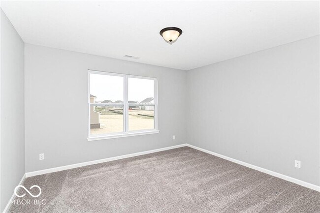 Building Photo - 2165 Davis Dr