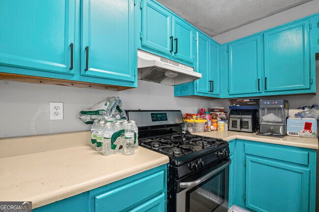 Building Photo - 5626 Pine Gate Dr