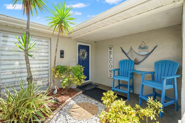 Building Photo - 7240 Westwind Dr