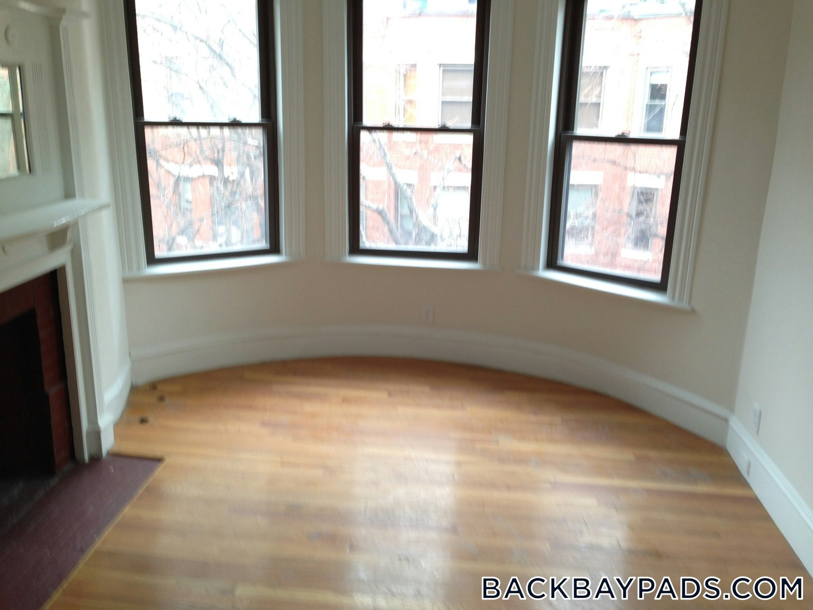 Building Photo - 49 St Germain St