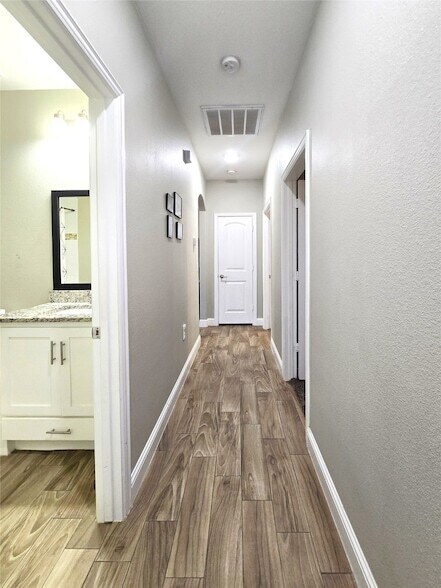 Building Photo - 4134 Ball St