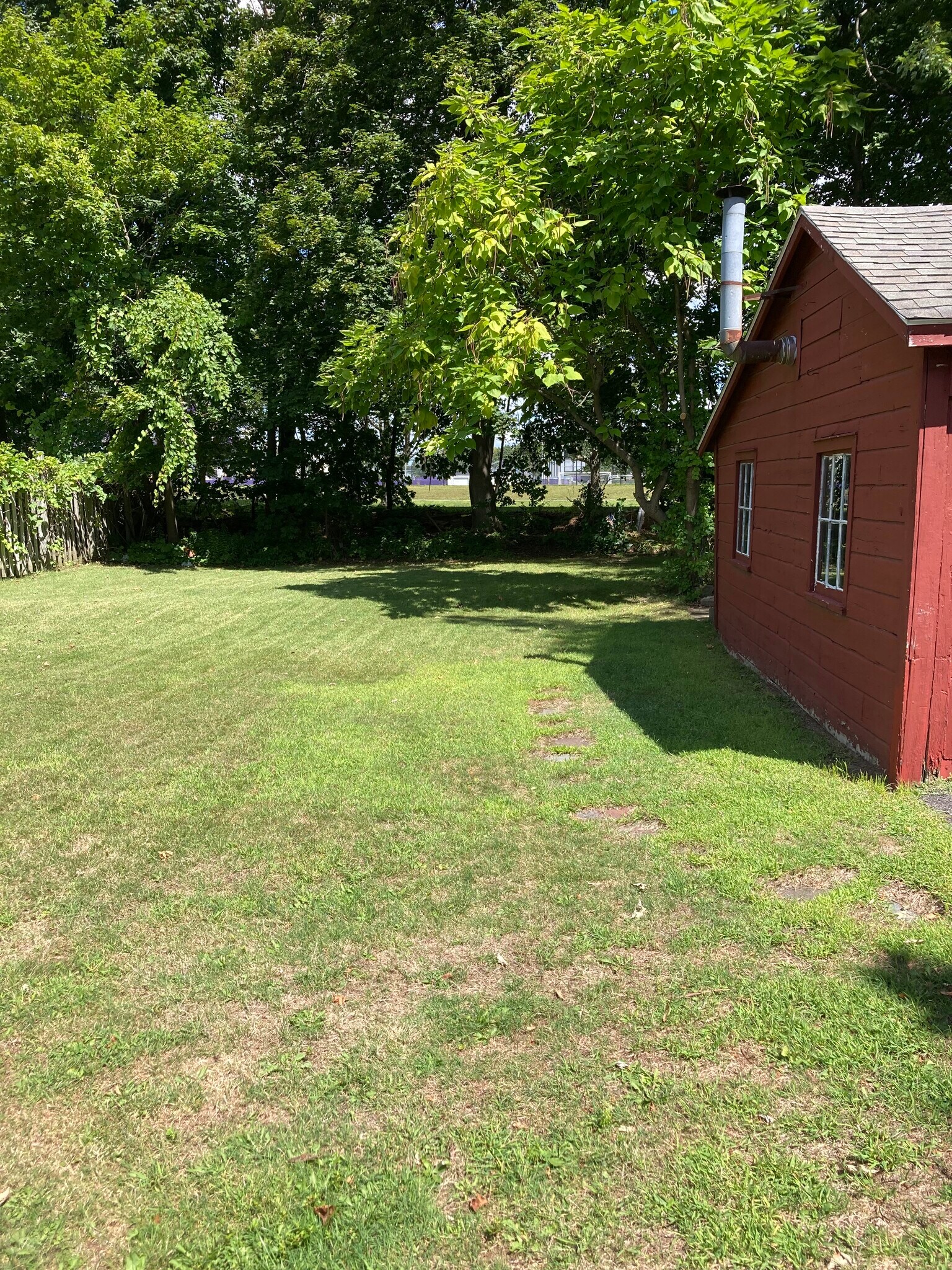 yard - 1241 Western Ave