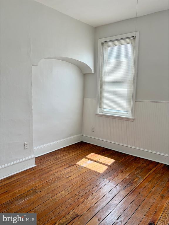 Building Photo - 355 Mercy St