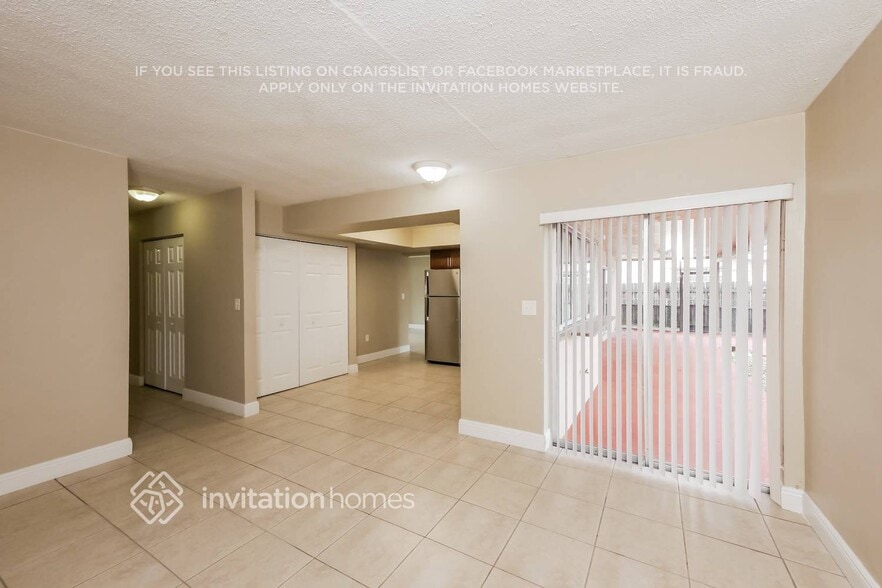 Building Photo - 8469 Windsor Dr