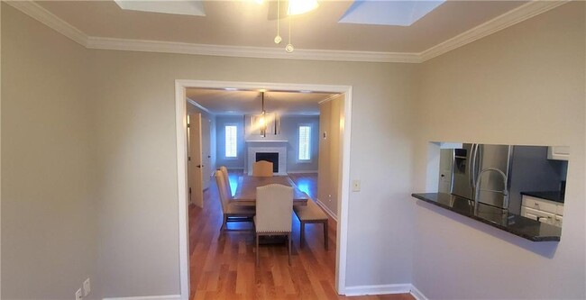 Building Photo - 66 St Claire Ln NE