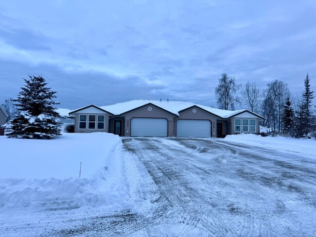 Building Photo - 55+ COMMUNITY HOME