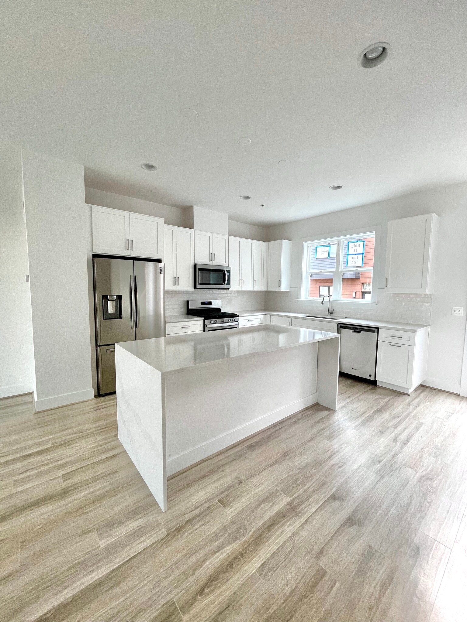 Building Photo - 3422 Wood Aster Plz