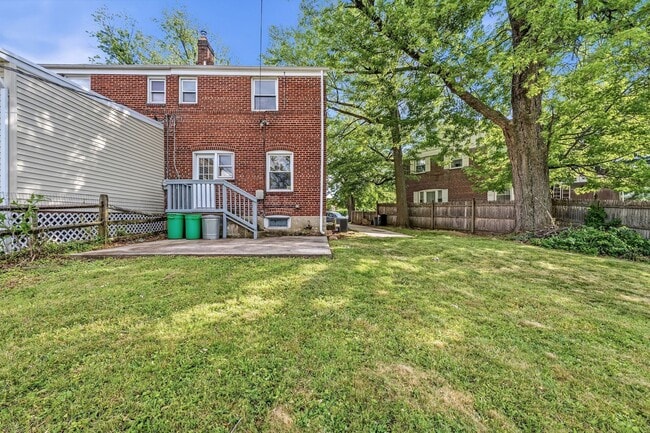 Building Photo - MOVE IN READY!! Freshly Updated 3-Bedroom Home for Rent