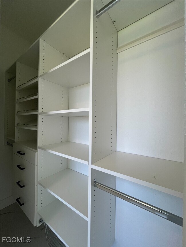 Building Photo - 2716 NW 22nd St