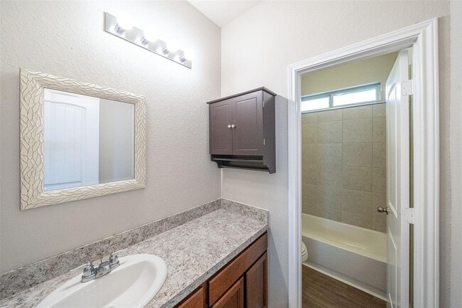 Building Photo - 24715 Scarlatti Cantata Dr