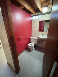 1/2 Bathroom - 816 Logan Ave