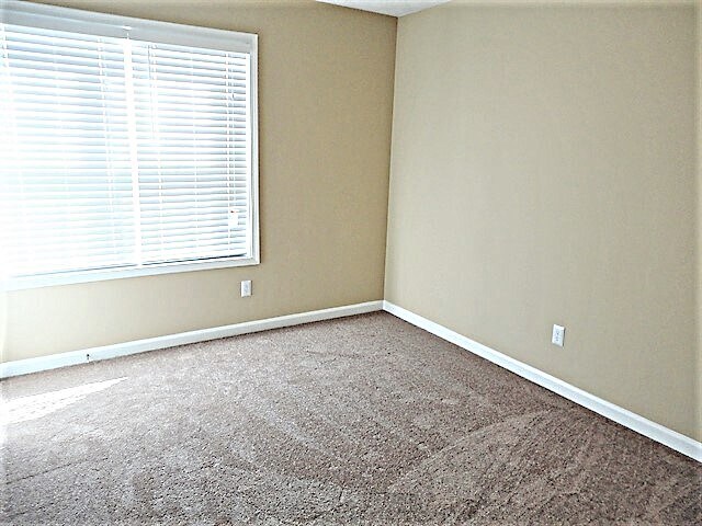 Building Photo - 4327 James Wade Dr