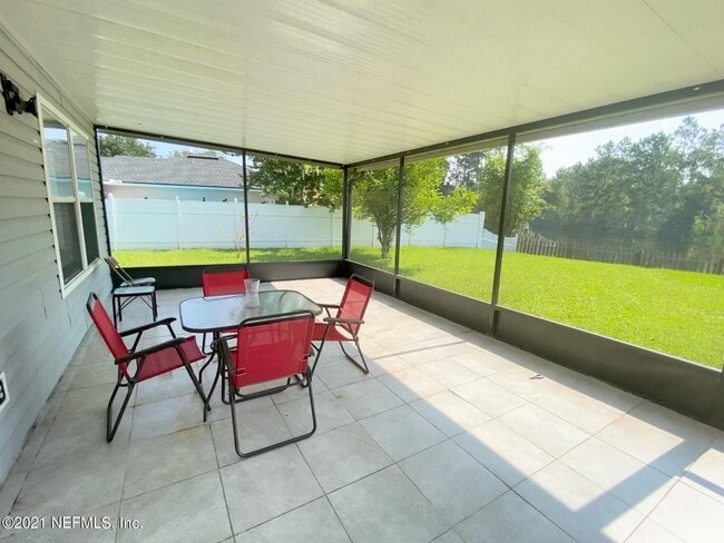 Building Photo - 7147 Newman Lake Ct
