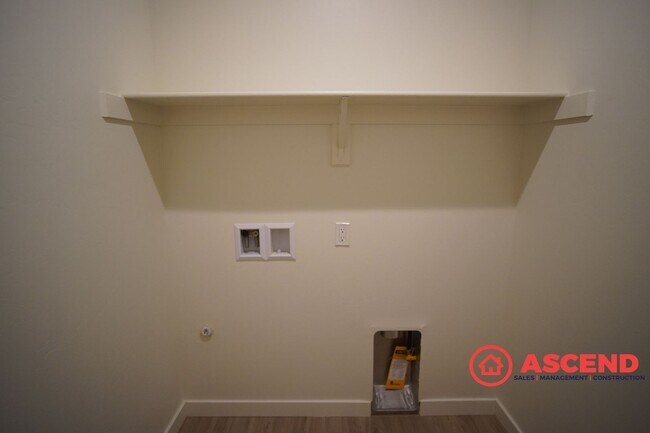 Building Photo - 8609 Frankie Lou St