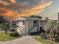 Building Photo - 428 Windrush Bay Dr