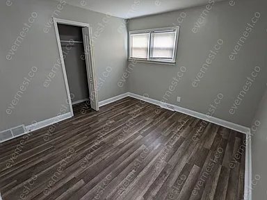 Building Photo - 11083 Hudson Ave
