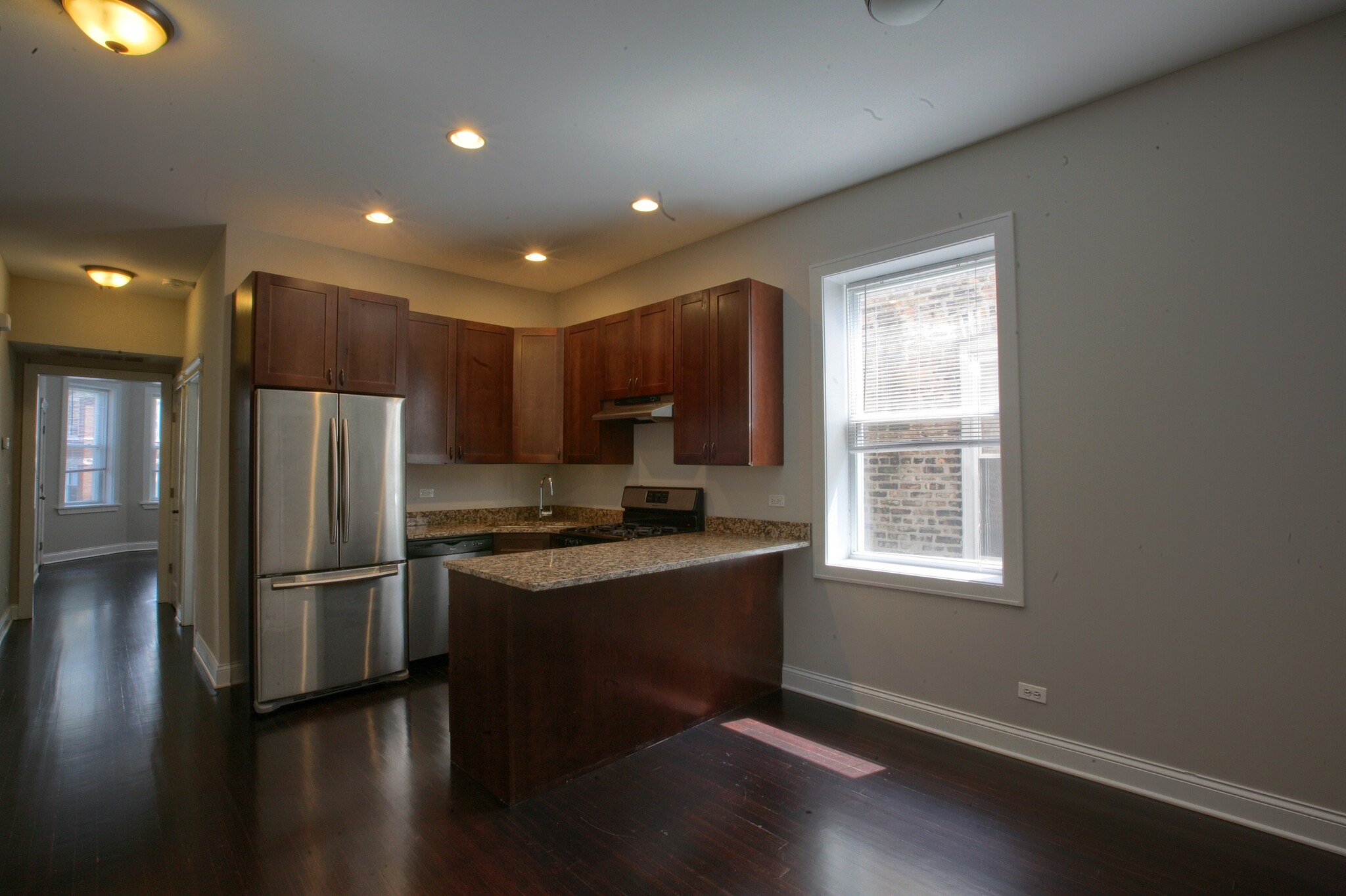 Building Photo - 3224 N Monticello Ave