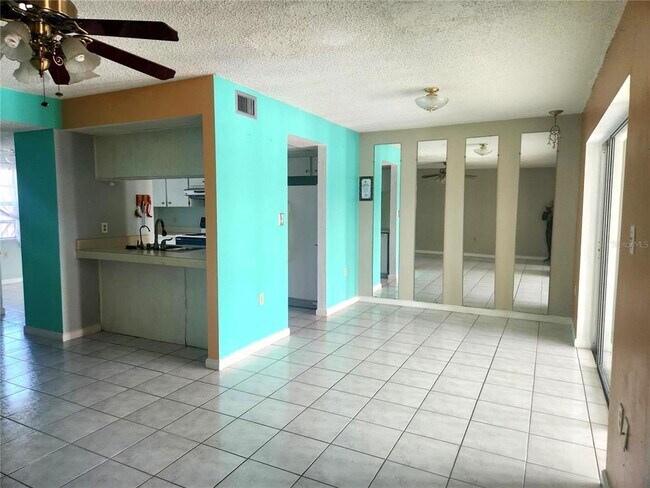 Building Photo - 3838 Staysail Ln