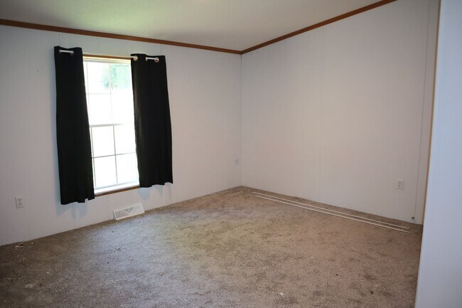 Building Photo - Lovely 3 bedroom, 2 bath home!