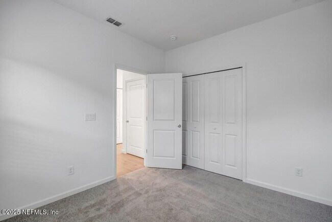 Building Photo - 146 WHITE RABBIT