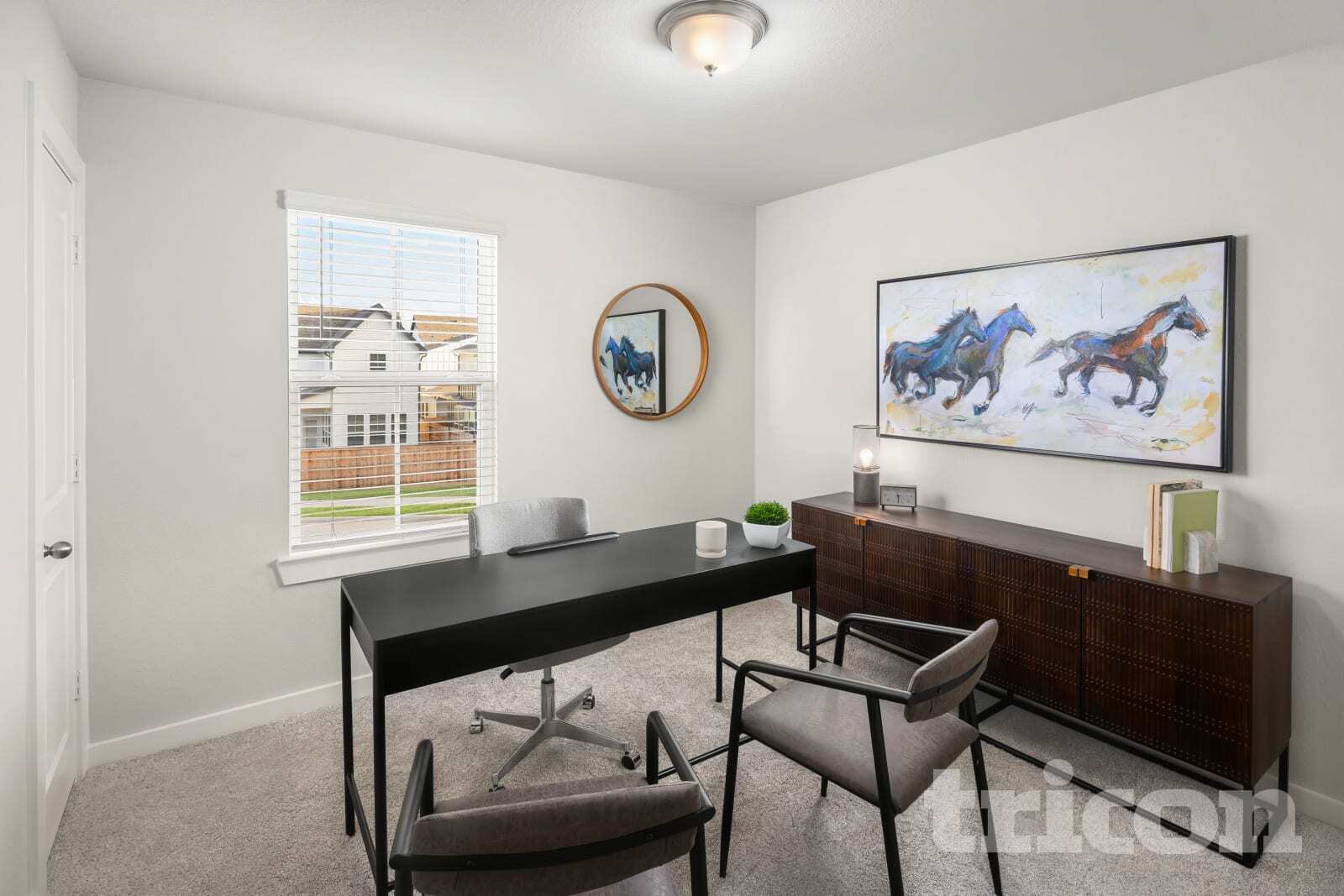 Building Photo - 9835 Willow Creek Commerce Dr