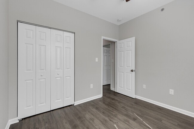 Building Photo - 606 Rolling Hill Walk