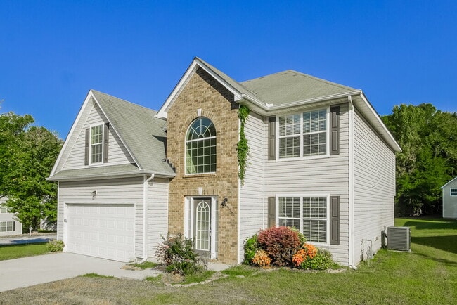 Building Photo - 6938 Foxmoor Way