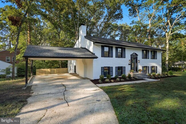 Building Photo - 4512 Sleaford Rd