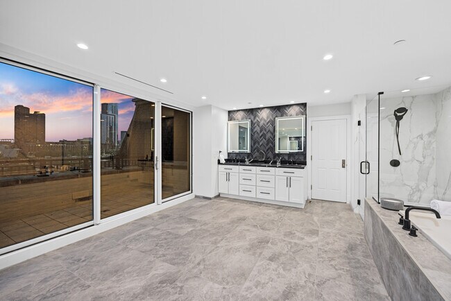 Building Photo - 801 Key Hwy