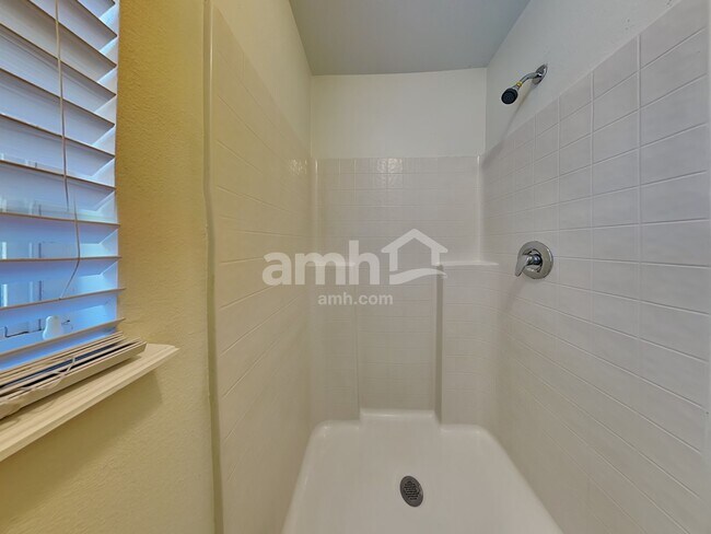 Building Photo - 4618 Newbourne Way