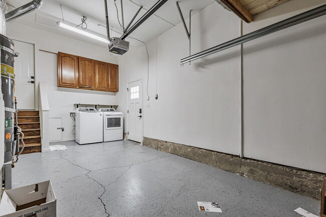 Building Photo - 312 Northaven Dr
