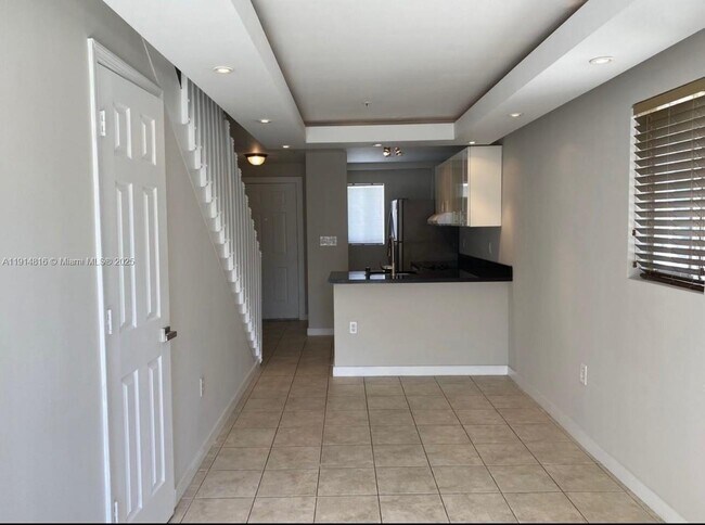 Primary Photo - 821 SW 2nd St