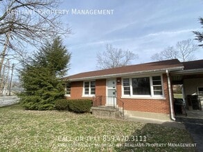 Building Photo - 208 W. Linden-