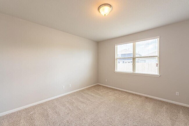 Building Photo - 12411 Zenyatta Dr