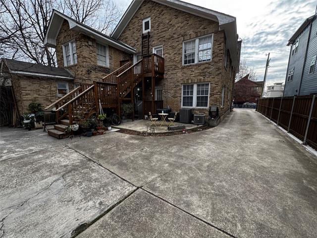 Building Photo - 5321 Reiger Ave