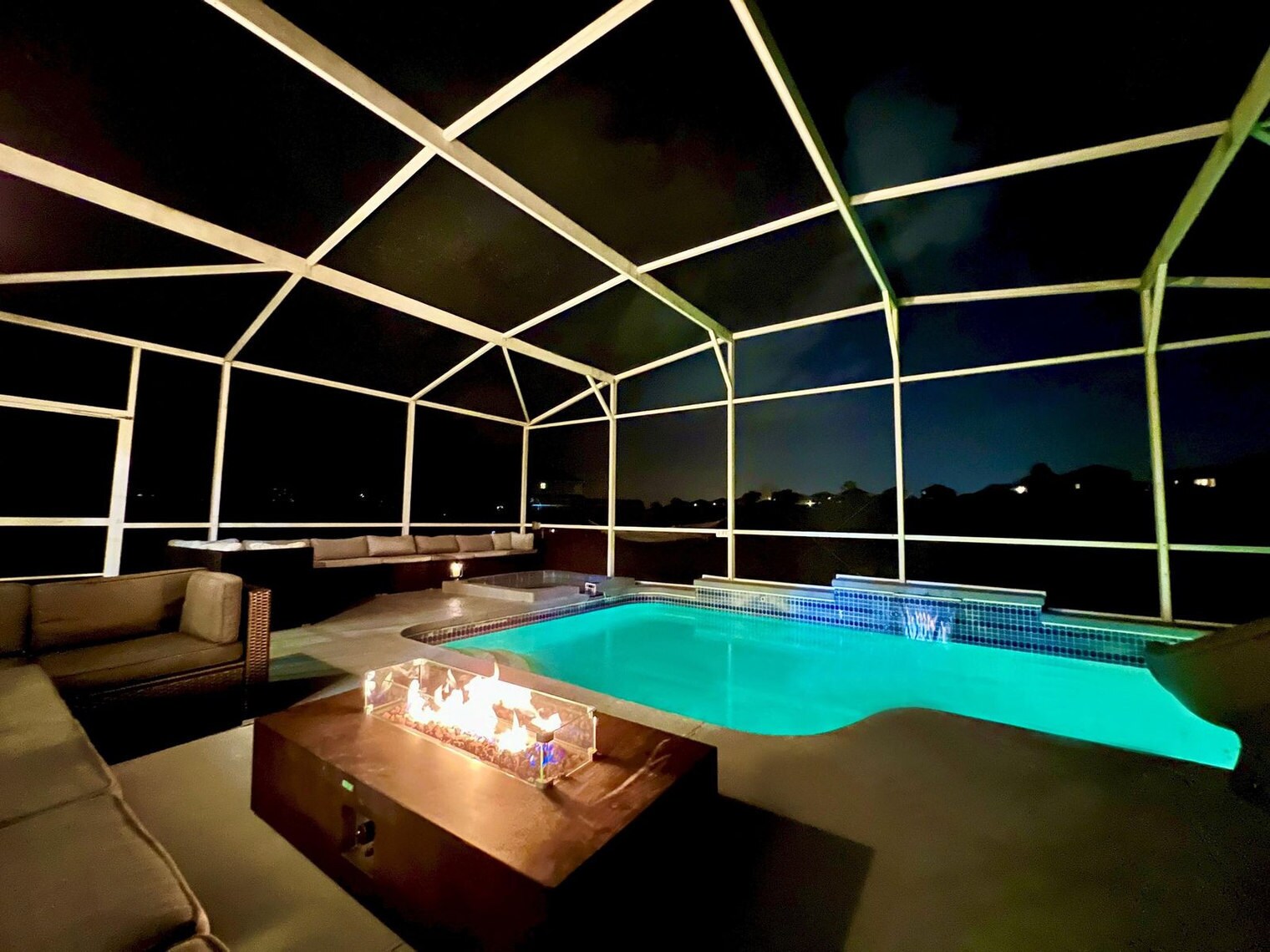 Building Photo - 1145 Troon Cir