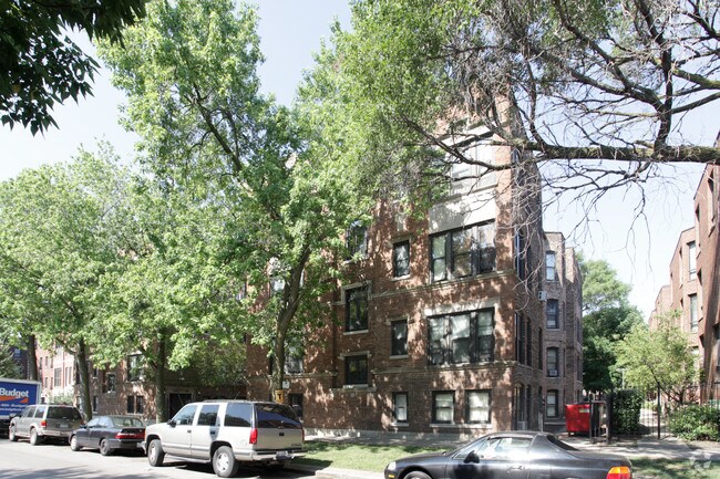 Building Photo - Kenwood Apartments - S Woodlawn Ave