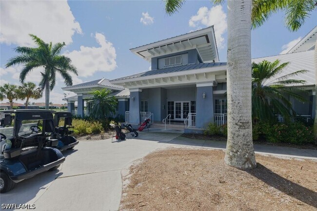 Building Photo - 18127 Royal Hammock Blvd