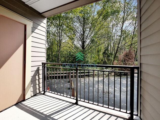 Building Photo - Beautiful 2 Bed 2 Bath for Rent with desig...