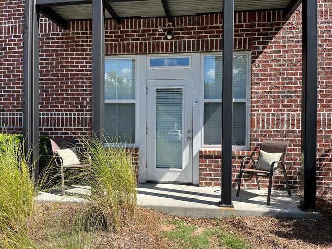 Building Photo - 1397 Lettered Olive Ln