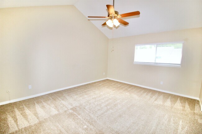 Building Photo - 5916 Woodway Place Ct